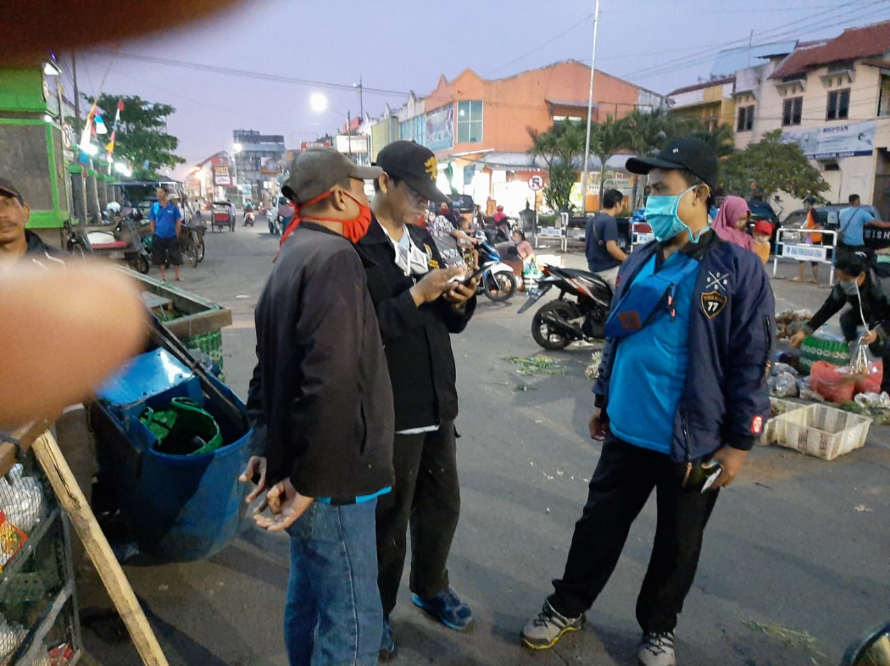 Suasana Pasar Krempyeng Bintoro Kamis 7 Mei 2020