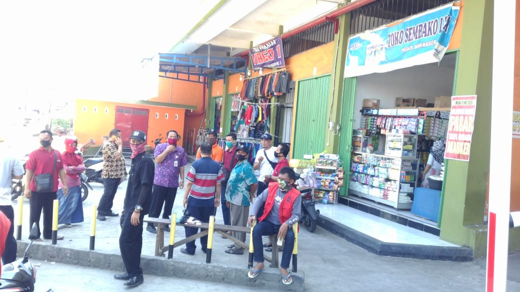 Monitoring Di Pasar Mranggen  Dalam Persiapan Satu Pintu Masuk Pasar