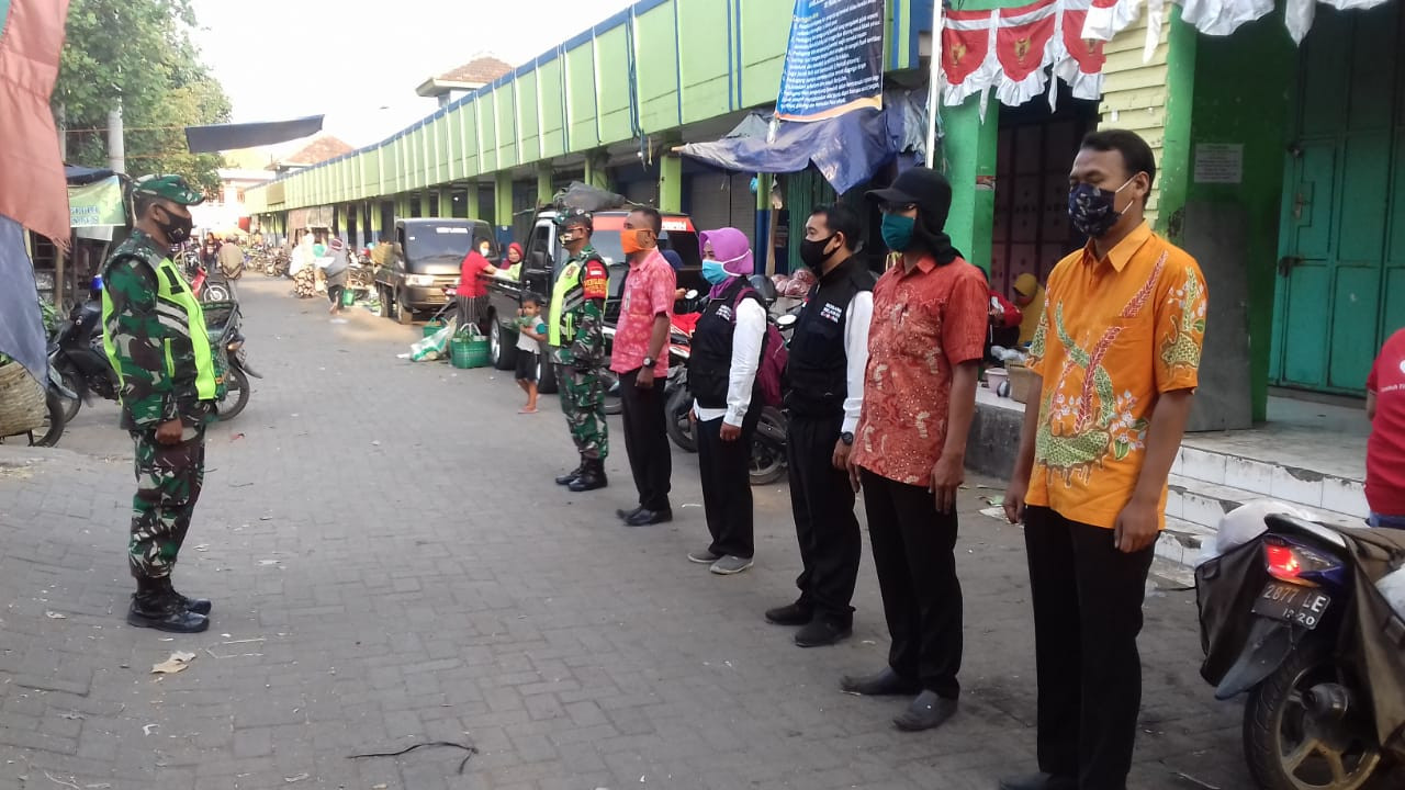 Apel Pagi Rabu 5 Agustus 2020 Dan Penjagaan PKM (Pembatasan Kegiatan Masyarakat) Di Pasar Buyaran