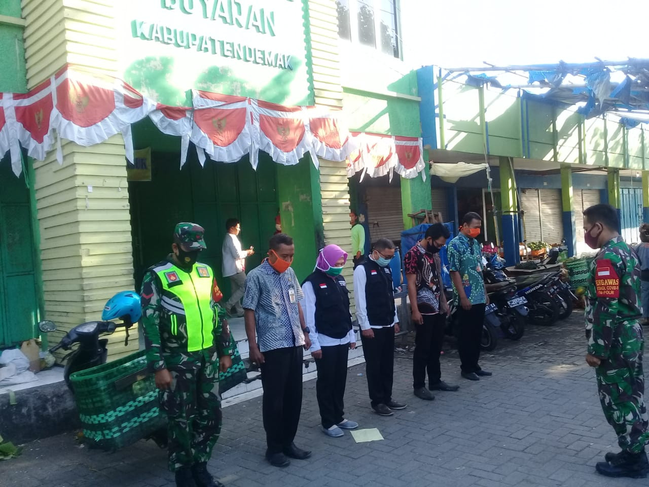 Penjagaan Pasar Kabupaten Demak Di Pasar BuyaranSerta Apel Siang Penutup Kegiatan Kamis 1 Oktober 20