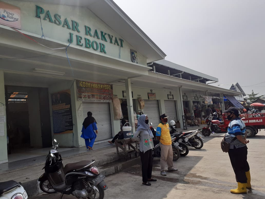 Kegiatan Penjagaan dan Apel Protokol Kesehatan  Pasar Jebor UPTD Paswil V Kabupaten Demak
