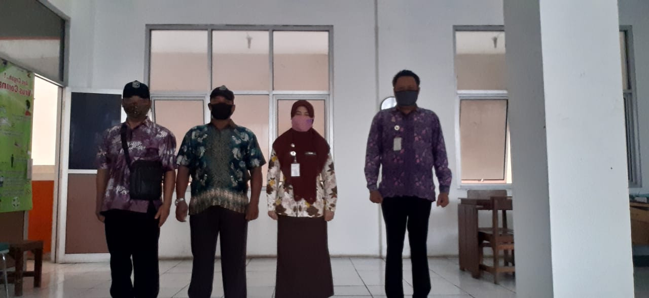 Penjagaan Pasar Kabupaten Demak DI UPTD Paswil III Pasar Mranggen Serta Apel Siang Protokol Kesehata