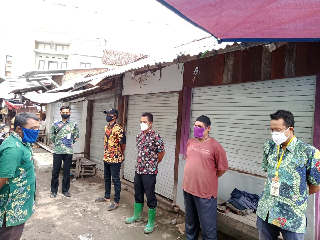 Penjagaan Pasar Kabupaten Demak DI UPTD Paswil I Pasar Gebang Serta Apel Siang Protokol Kesehatan 